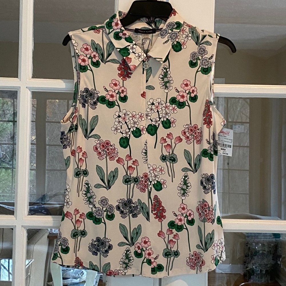 Tommy Hilfiger Sleeveless Floral Blouse - New with Tags